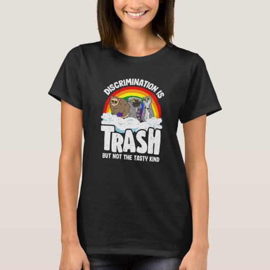 Discrimination Is Trash Gay Pride Raccoon Opossum T-shirt (Voorkant)