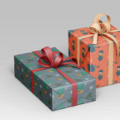 Diseño navideño con árbol, copos nieve y acebo. cadeaupapier