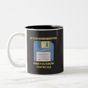 Diskette: Als je je dit herinnert, ben je oud Tweekleurige Koffiemok