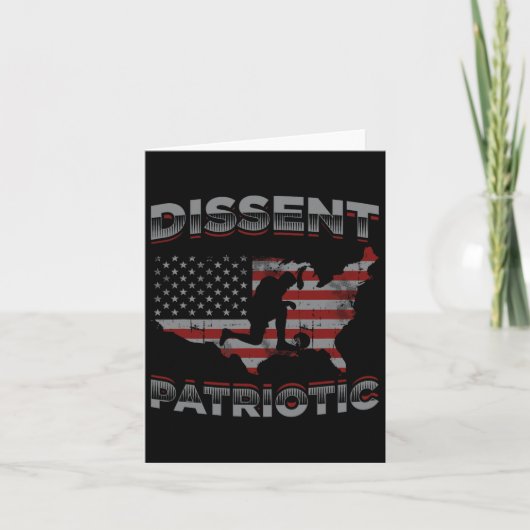 Dissent is patriottisch ontwerp Amerikaanse vlag p Kaart (Voorkant)