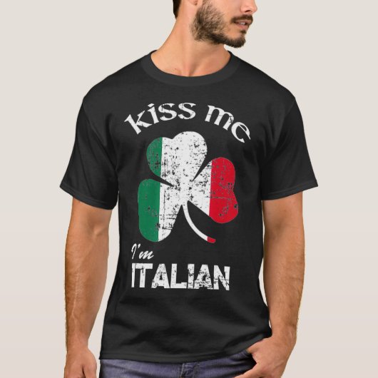 Distress Kiss Me In Italiaanse St Patricks Dag T-shirt (Voorkant)