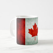 Distressed Canada Flag Koffiemok (Voorkant links)