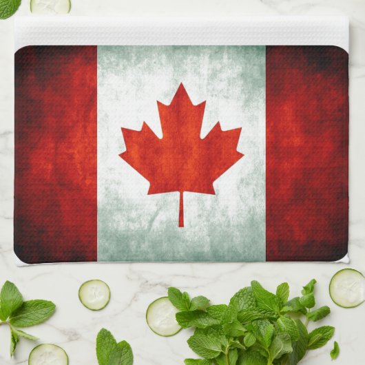Distressed Canada Flag Theedoek (Gevouwen)