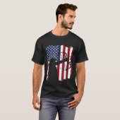 Distressed Compound Bow Archer American Flag T-shirt (Voorkant volledig)