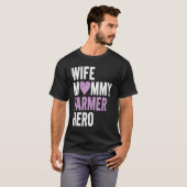 Distressed Farmer  Wife Mommy Farmer Hero T-shirt (Voorkant volledig)