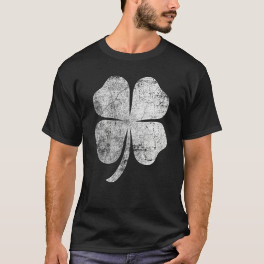 Distressed Four Leaf Clover St Patrick's Day T-shirt (Voorkant)