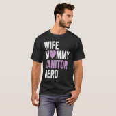Distressed Janitor  Wife Mommy Janitor Hero T-shirt (Voorkant volledig)