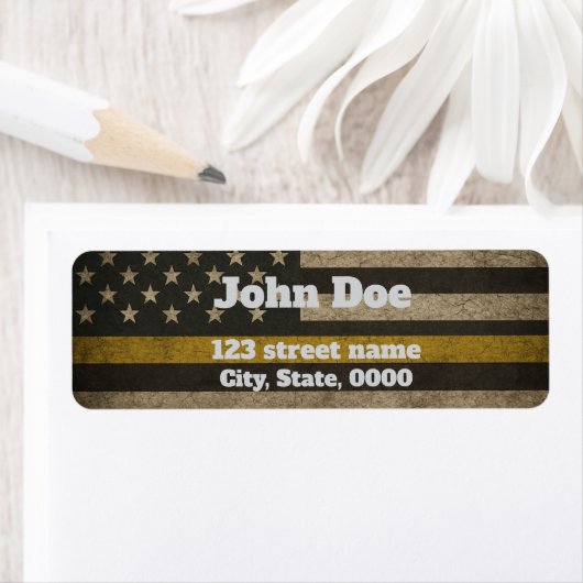 Distressed USA Flag with Thin Yellow Line  Etiket (Insitu)