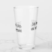 Dit bier smaakt naar slechte beslissingen, pint st glas (Links)