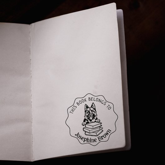 Dit boek behoort tot de Duitse juffrouw Shepherd Rubberstempel