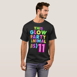 Dit Glow Party-T-shirt is 11 's avonds lang vun. T-shirt