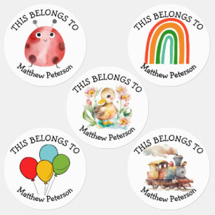 Dit hoort bij kleurrijke kledinglabels labels