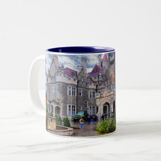 Dit is Casa Loma, Toronto, Canada Tweekleurige Koffiemok (Voorkant links)