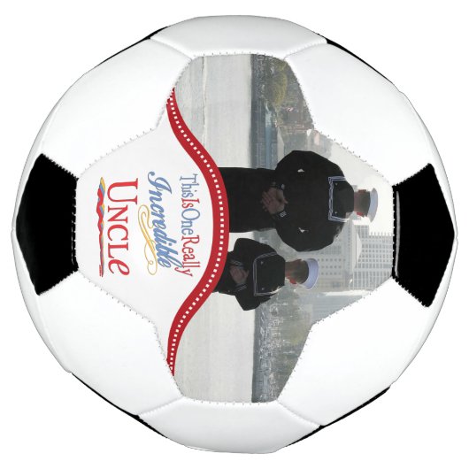 Dit is een ongelooflijk oomcadeau voetbal (Gedraaid)