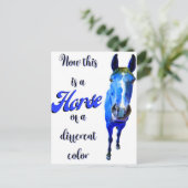 Dit is een paard van een andere kleur in blauw briefkaart (Staand voorkant)