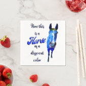 Dit is een paard van een andere kleur in blauw servet (Insitu)