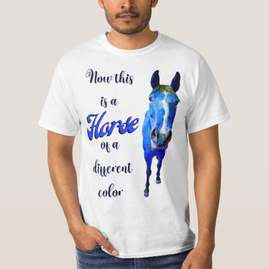 Dit is een paard van een andere kleur in blauw t-shirt (Voorkant)