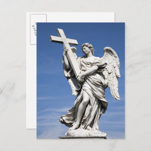 Dit is een van de engel beelden van de beroemde briefkaart (Voorkant / Achterkant)