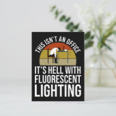 Dit is geen Kantoor. Het is de hel Briefkaart (Staand voorkant)