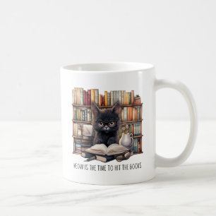 Dit is het moment om de boeken te lezen koffiemok