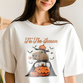 Dit is het seizoen Capybara Halloween Funny Tri-Blend Shirt