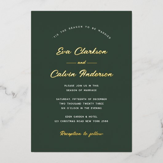 'Dit is het seizoen klassieke smaragd kerst bruilo Folie Uitnodiging (Voorkant)