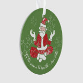 Dit is het seizoen om te ademen Yoga Santa Acrylic Ornament (voorkant)