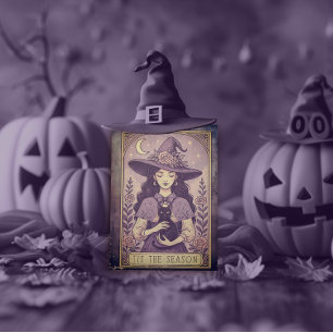 Dit is het seizoen Paarse Halloween Witch Feestdagenkaart
