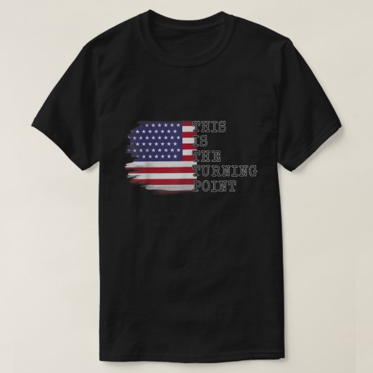 Dit is het Turning Point USA Flag T-shirt (Design voorkant)