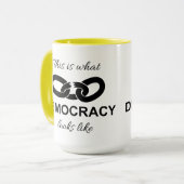Dit is hoe democratie eruitziet mok (Voorkant links)