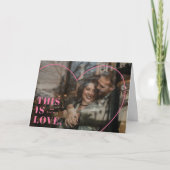 Dit is Liefde. Hart Valentijnsdag Kaart - Roze (Voorkant)