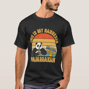 Dit is Mijn Hanukkah Pajamakah Funny Panda die R e T-shirt