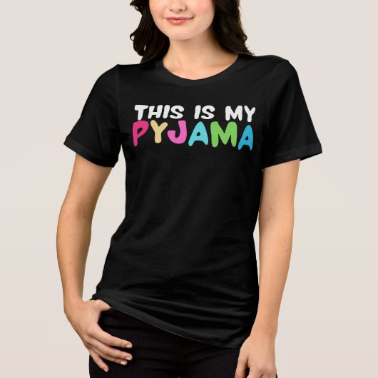 Dit Is Mijn Pyjama - Grappig Slaapontwerp voor de Tri-Blend Shirt (Voorkant)