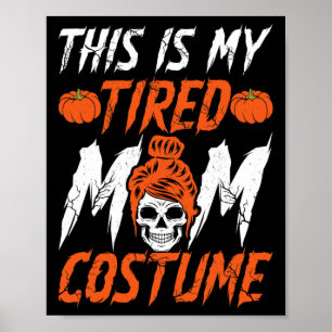 Dit is mijn vermoorde mama Costume Salty Skull moe Poster