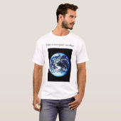 Dit is NIET uw moeder T-shirt (Voorkant volledig)