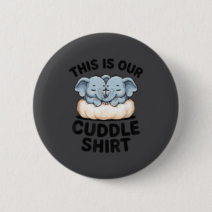 Dit Is Ons Knuffel Shirt Schattig Olifant Koppel Ronde Button 5,7 Cm