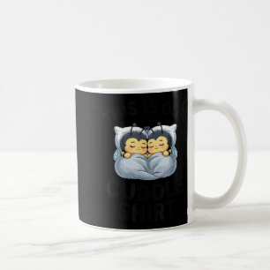 Dit Is Ons Knuffelshirt Schattig Hommel Koppel Koffiemok