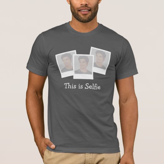 Dit is selfie slogan voeg je eigen foto's t-shirt  (Voorkant)