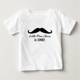 Dit kleine Man is er een, Mustache met naam