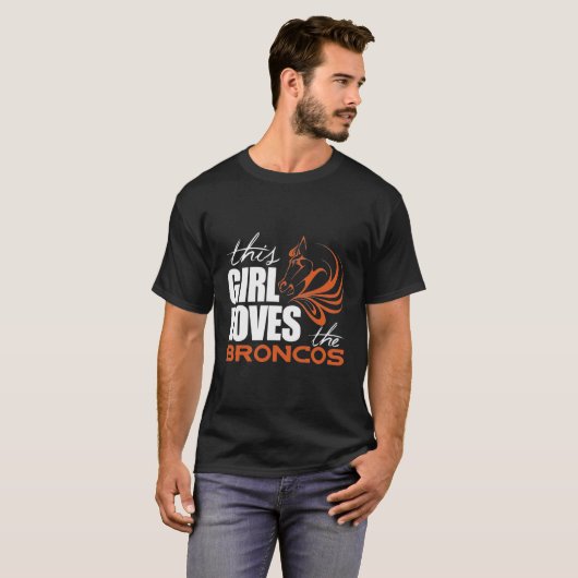 Dit meisje houdt van de Broncos T-shirt (Voorkant volledig)