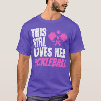 Dit meisje houdt van haar pickleball t-shirt