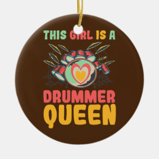 Dit meisje is een drummer koningin keramisch ornament