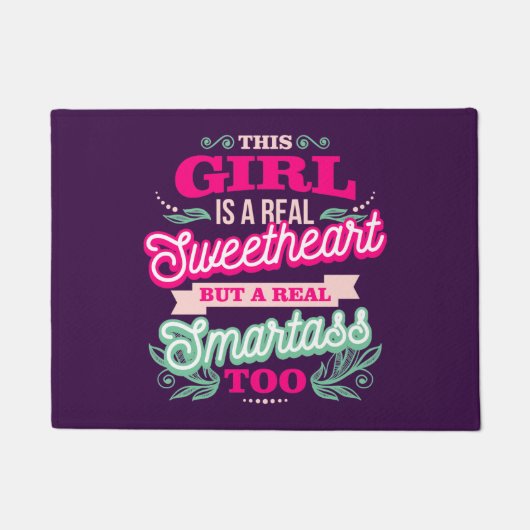 Dit meisje is een echte schatje, maar een echte sm deurmat (Voorkant)