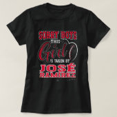 Dit meisje is genomen door Jose Ramirez Cleveland T-shirt (Design voorkant)