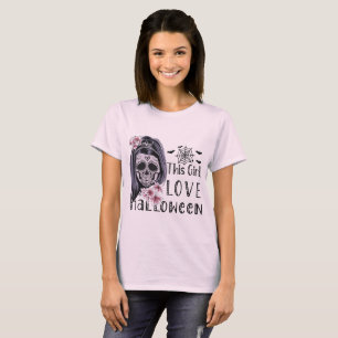 Dit meisje is verliefd op Halloween T-shirt