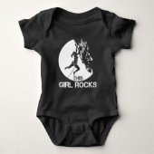 Dit meisje klimt met Boulder Carabiner kliber Romper (Voorkant)