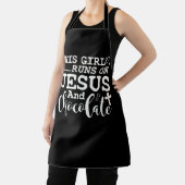 Dit meisje loopt op Jesus and Chocolate Christelij Schort (Insitu)