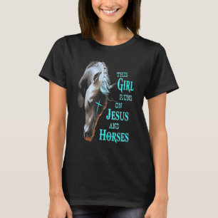 Dit meisje loopt op Jezus en paarden T-shirt
