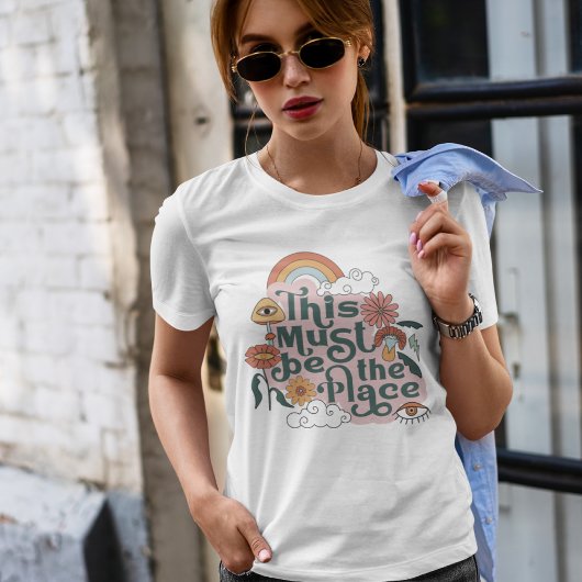 Dit moet de plek zijn waar Boho Floral T-shirt