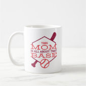 Dit MOM draait allemaal om BASE-bont-honkbalmoeder Koffiemok (Links)